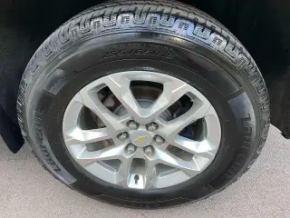 Chevrolet Traverse 2020 LS 4dr SUV con 1LS