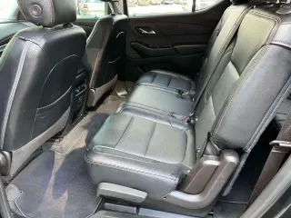 Chevrolet Traverse 2020 LS 4dr SUV con 1LS
