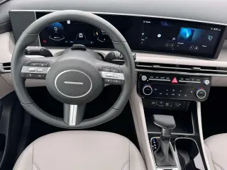 Hyundai TUCSON 2026 AWD SEL Premium 4p SUV