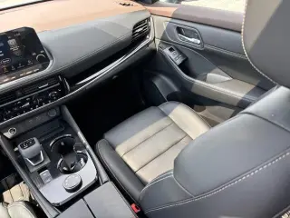 Nissan Rogue 2023 AWD SL 4dr Crossover