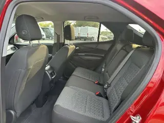 Chevrolet Equinox 2024 4x4 LT 4p SUV con 1LT