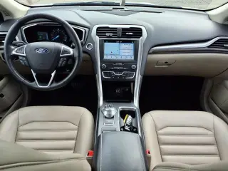 Ford Fusion Hybrid 2019 SEL 4dr Sedan