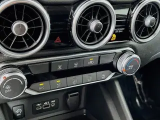 Nissan Sentra 2024 SV 4dr Sedán