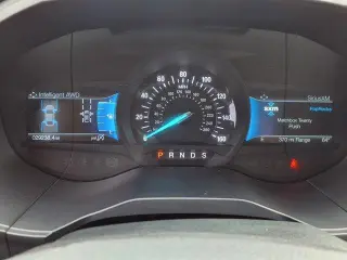 Ford Edge 2023 AWD Titanium 4dr Crossover