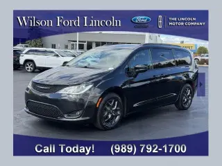 Chrysler Pacifica 2020 Limited 4dr Mini-Van