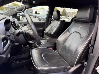 Chrysler Pacifica 2020 Limited 4dr Mini-Van
