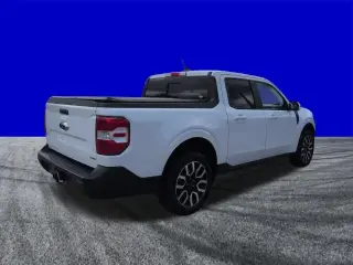 Ford Maverick 2022 Tracción en las cuatro ruedas Lariat 4p SuperCrew 4.5 pies. CB