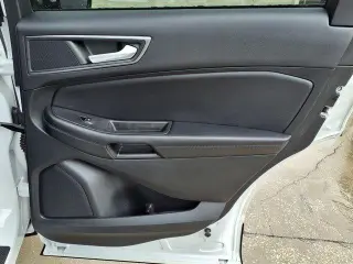 Ford Edge 2022 AWD SE 4dr Crossover