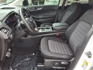 Ford Edge 2022 AWD SE 4dr Crossover