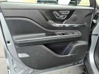 Lincoln Corsair 2024 AWD Premiere 4dr SUV