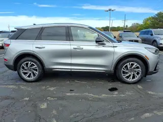 Lincoln Corsair 2024 AWD Premiere 4dr SUV