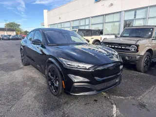 Ford Mustang Mach-E 2023 AWD Premium 4dr SUV