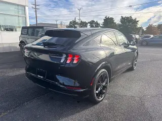 Ford Mustang Mach-E 2023 AWD Premium 4dr SUV