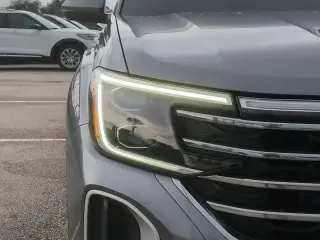 Volkswagen Atlas 2025 SE 4dr SUV w/Technology