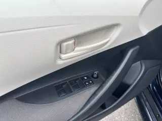 Toyota Corolla 2025 LE 4dr Sedan