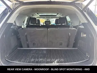 Ford Explorer 2023 AWD XLT 4dr SUV