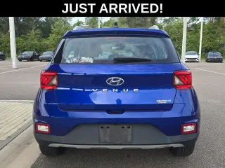 Hyundai VENUE 2022 SEL 4p Crossover