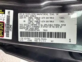 Toyota Tundra 2024 4x2 SR5 4dr CrewMax Cab Pickup SB