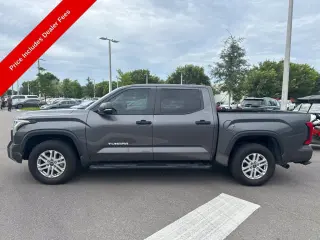 Toyota Tundra 2024 4x2 SR5 4dr CrewMax Cab Pickup SB