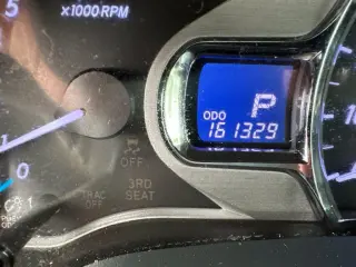 Toyota Sienna 2014 XLE 7-Pasajeros Asiento Auto Acceso Mini-Van 4dr