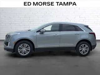 Cadillac XT5 2023 Premium Luxury SUV 4 puertas