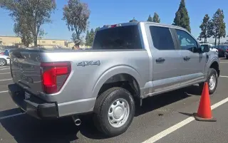 Ford F-150 2024 4x4 XL 4p SuperCab 5.5 ft. CA