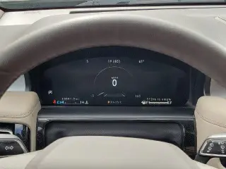 Lincoln Nautilus 2023 Estándar 4p SUV