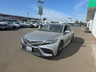 Toyota Camry 2021 SE 4dr Sedan
