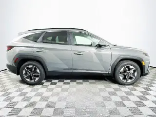 Hyundai TUCSON 2026 SEL 4p SUV