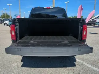 Ford F-150 2023 4x2 XL 4p SuperCab 6.5 ft. CA