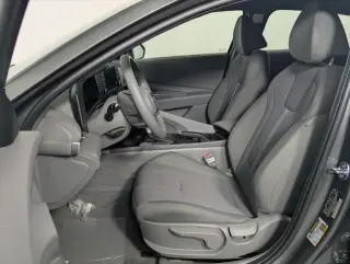 Hyundai ELANTRA 2026 SE 4dr Sedan