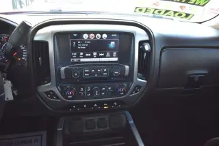 GMC Sierra 1500 4WD, 4 puertas, 2017, SLT, longitud de carrocería 143,5"