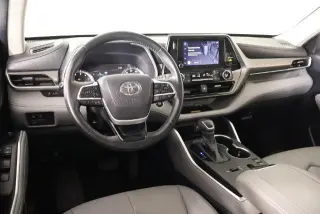Toyota Highlander 2024 LE 4dr SUV