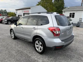 2016 Subaru Forester 2.5i Premium PZEV
