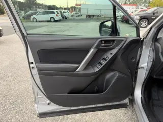 2016 Subaru Forester 2.5i Premium PZEV