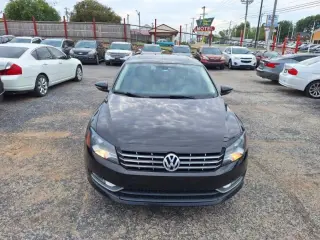 2012 Volkswagen Passat SEL