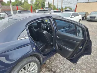 2013 Chrysler 200 LIMITED