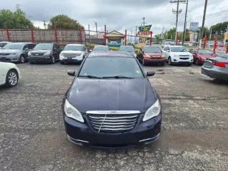 2013 Chrysler 200 LIMITED