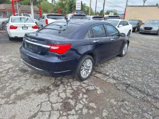 2013 Chrysler 200 LIMITED