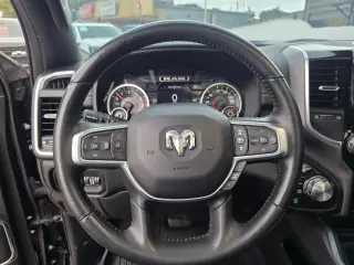 2021 RAM 1500 Laramie Crew Cab SWB 4WD