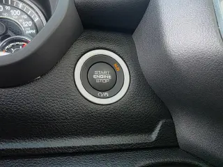 2021 RAM 1500 Laramie Crew Cab SWB 4WD