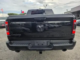 2021 RAM 1500 Laramie Crew Cab SWB 4WD