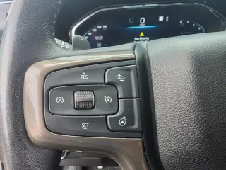 2023 Chevrolet Silverado 1500 High Country Crew Cab 4WD