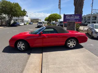 2003 Ford Thunderbird
