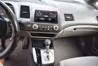 Honda Civic Sdn LX AT 2006