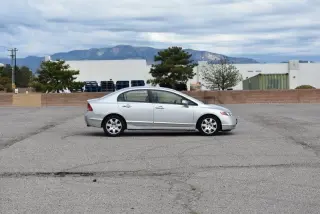 Honda Civic Sdn LX AT 2006