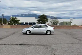 Honda Civic Sdn LX AT 2006