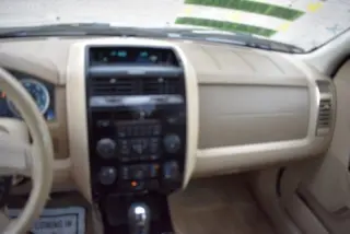 Ford Escape FWD 4 puertas Limited 2011