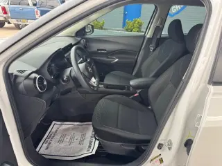 2024 Nissan Kicks SV FWD