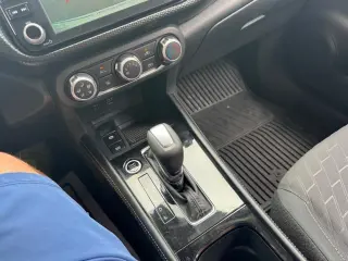 2024 Nissan Kicks SV FWD